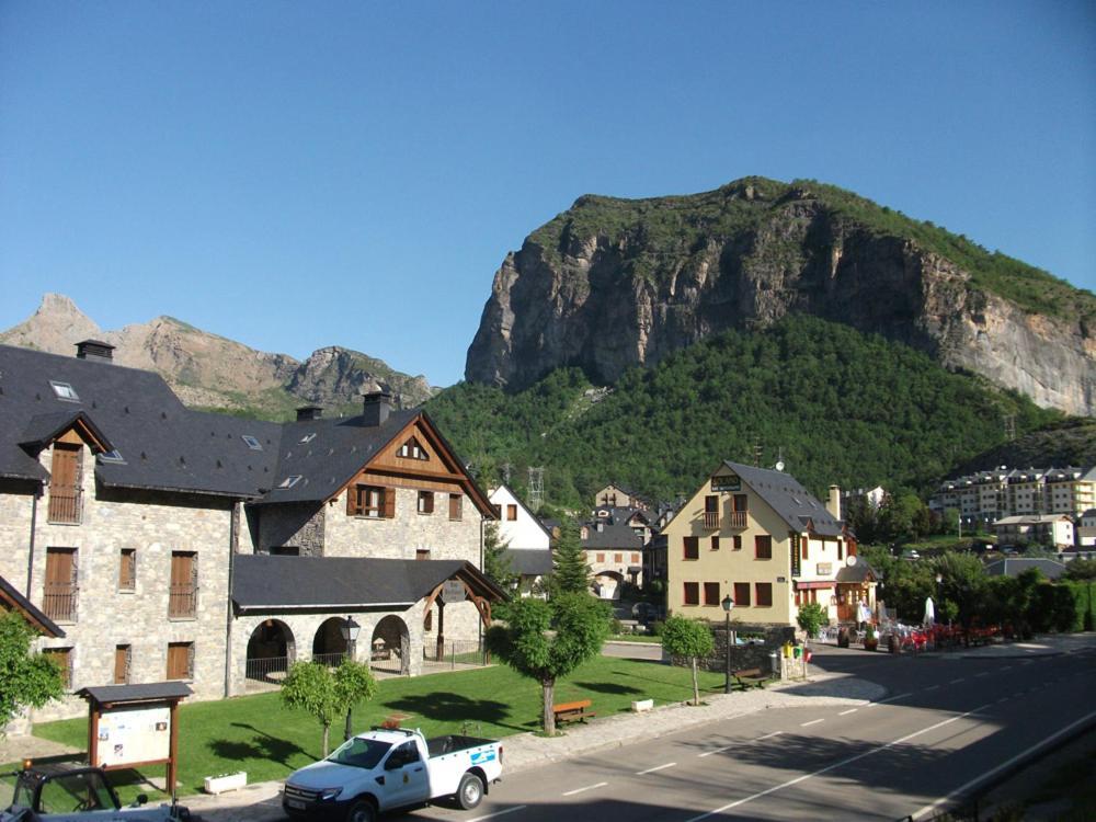 Alojamiento Escarrilla Pirineos Zewnętrze zdjęcie